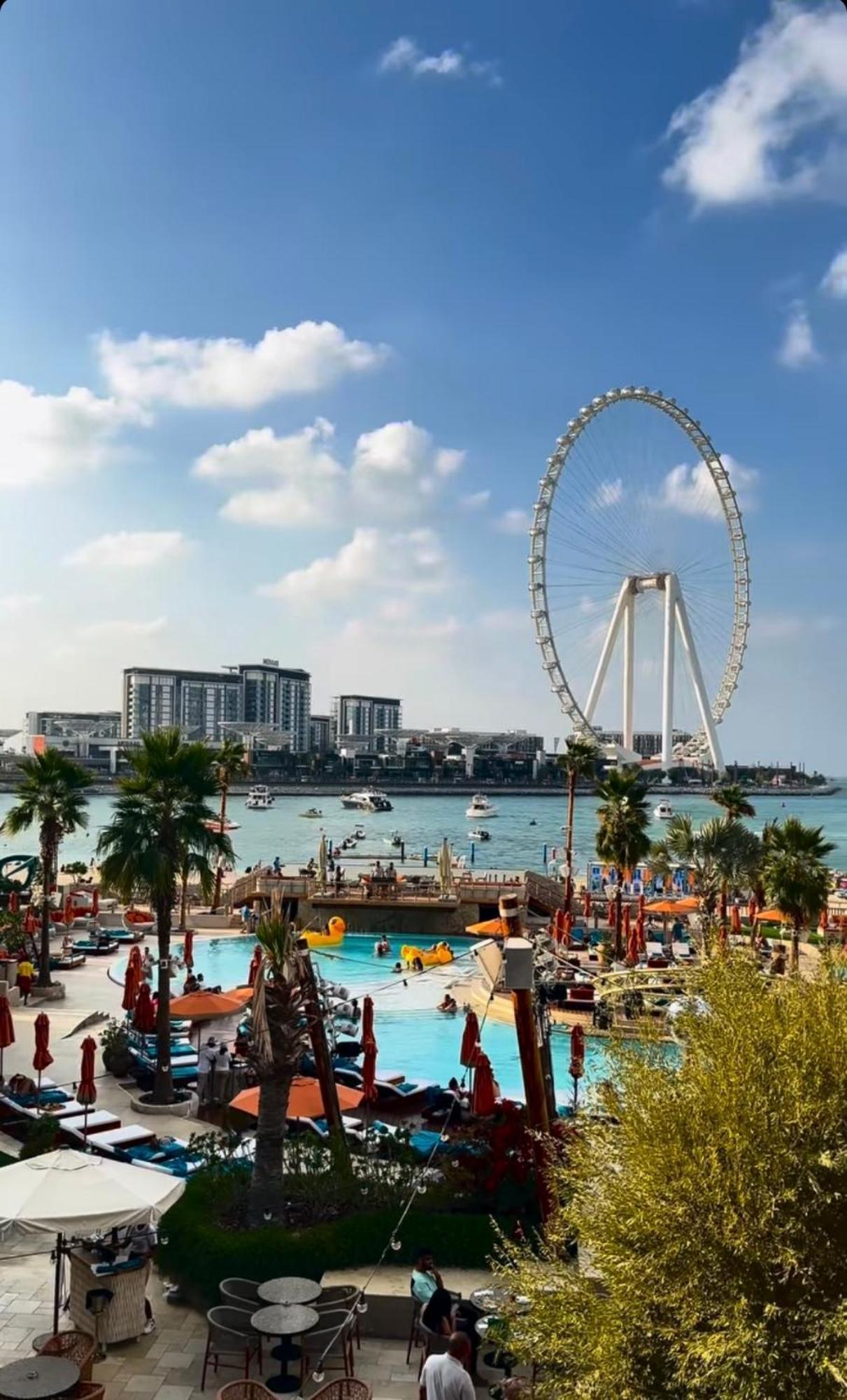 Seaview Beach Hostel Jbr - Walk To Beach - Gym - Pool - Metro Station ドバイ エクステリア 写真